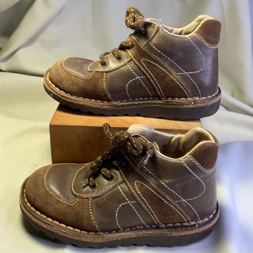 Naturino leather laceup boot amazing craftsmanship